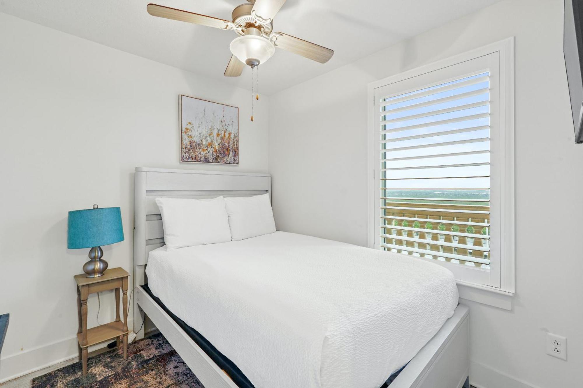Calypso Resort Tower 3 By Panhandle Getaways Panama City Beach Room photo
