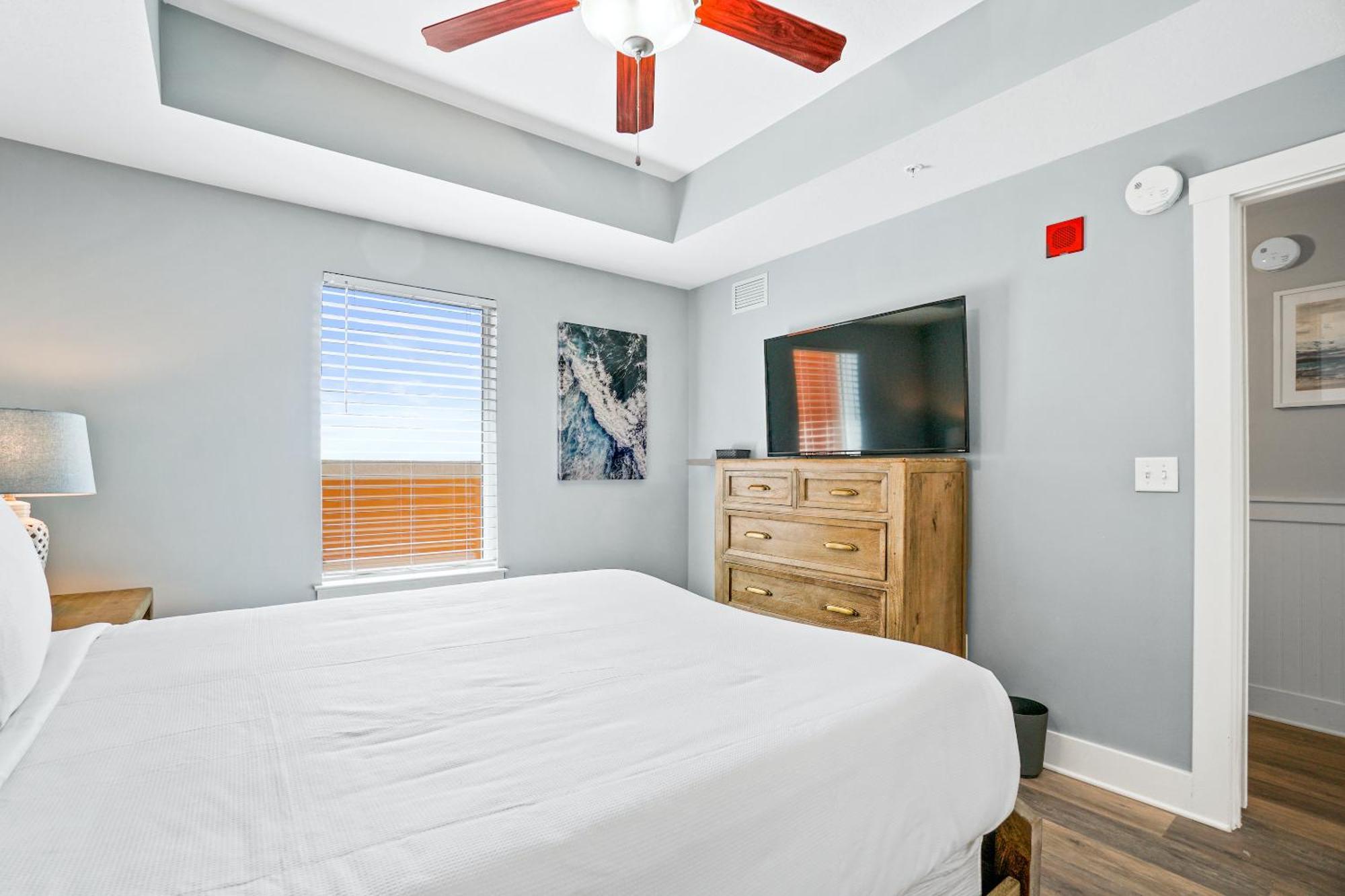 Calypso Resort Tower 3 By Panhandle Getaways Panama City Beach Room photo